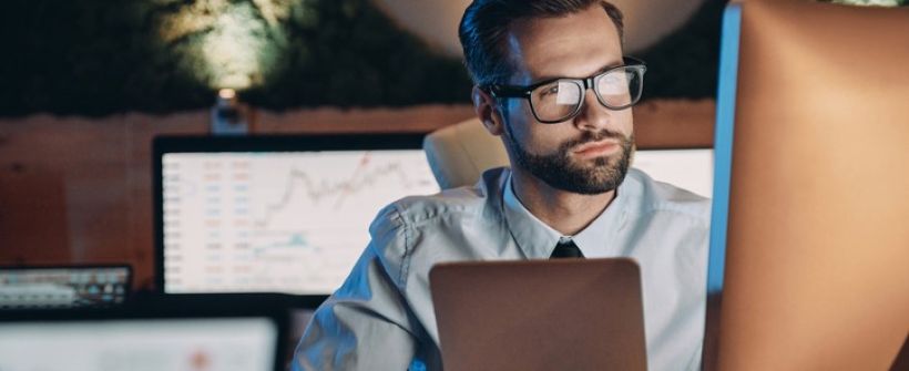 Renda Variável: guia completo para aprender como investir em ações, FIIs, ETFs e mais