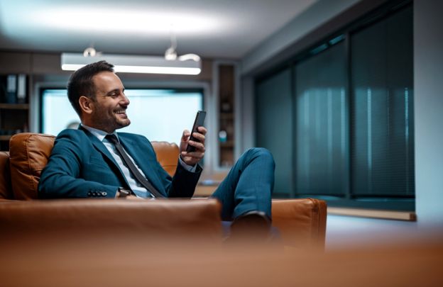 Cartão internacional sem spread bancário: entenda as vantagens do Cartão Unicred Visa