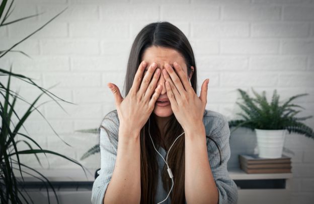 Golpe do empréstimo no rádio: entenda como funciona e como se proteger