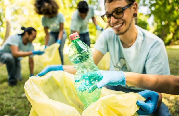 Dia C e Dia do Voluntariado: cooperar também é cuidar da comunidade